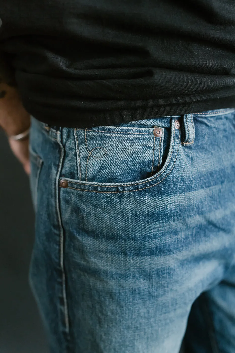 15oz - Vintage Washed Selvedge Strider Pant - Medium Indigo