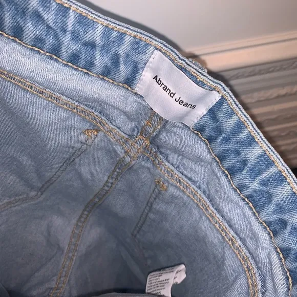 ABRAND ‘94 High Slim Gina Jeans Size 28 Like New