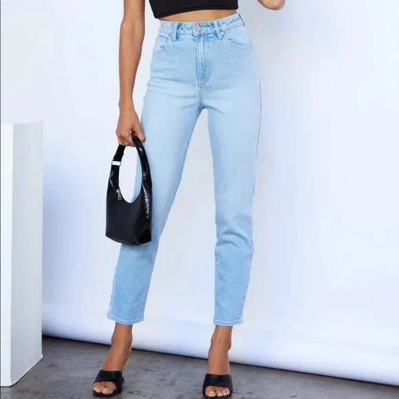 ABRAND ‘94 High Slim Gina Jeans Size 28 Like New