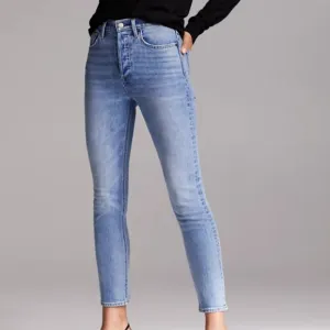 Aritzia Denim Forum High Rise Slim Jeans