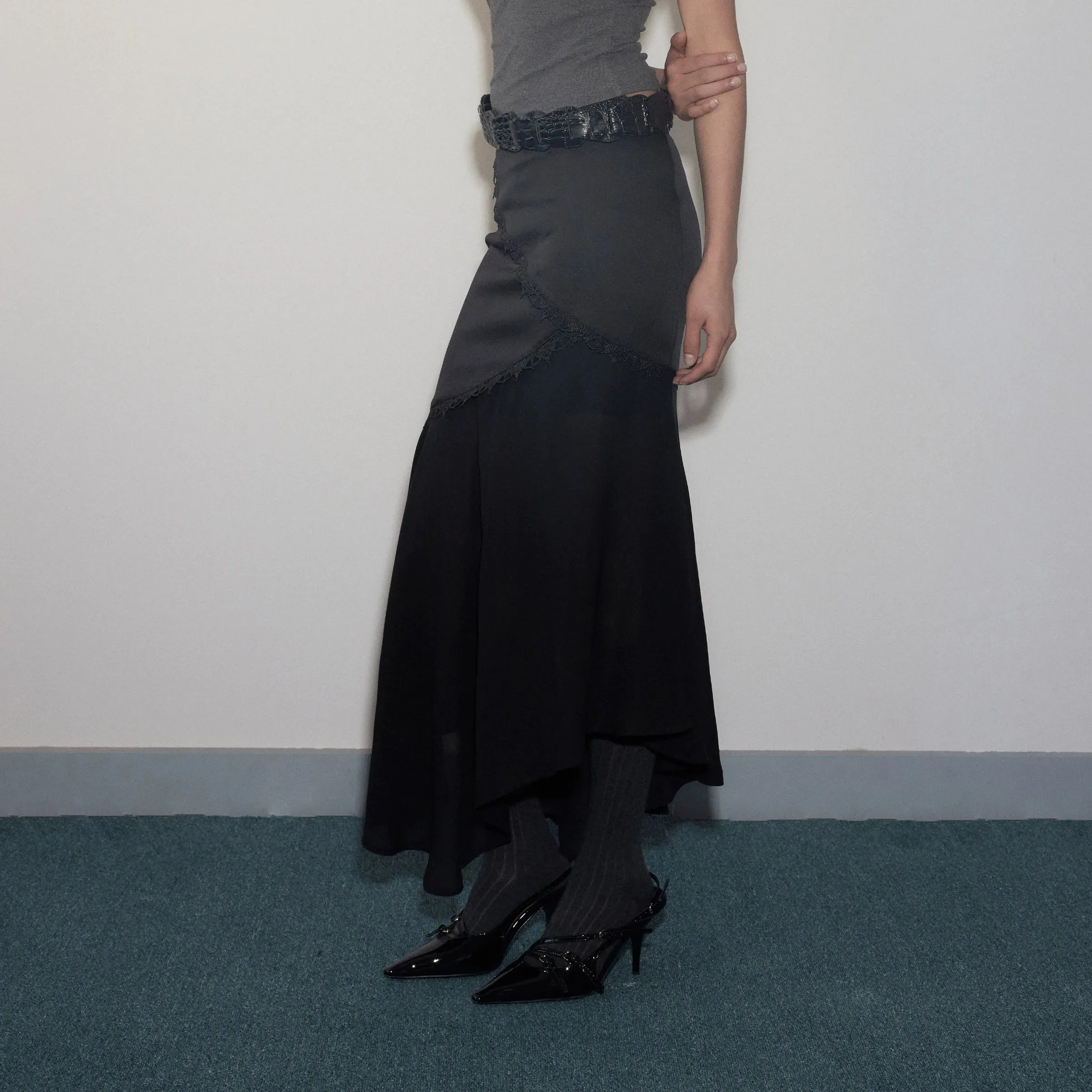 Asymmetrical Lace Chiffon Skirt