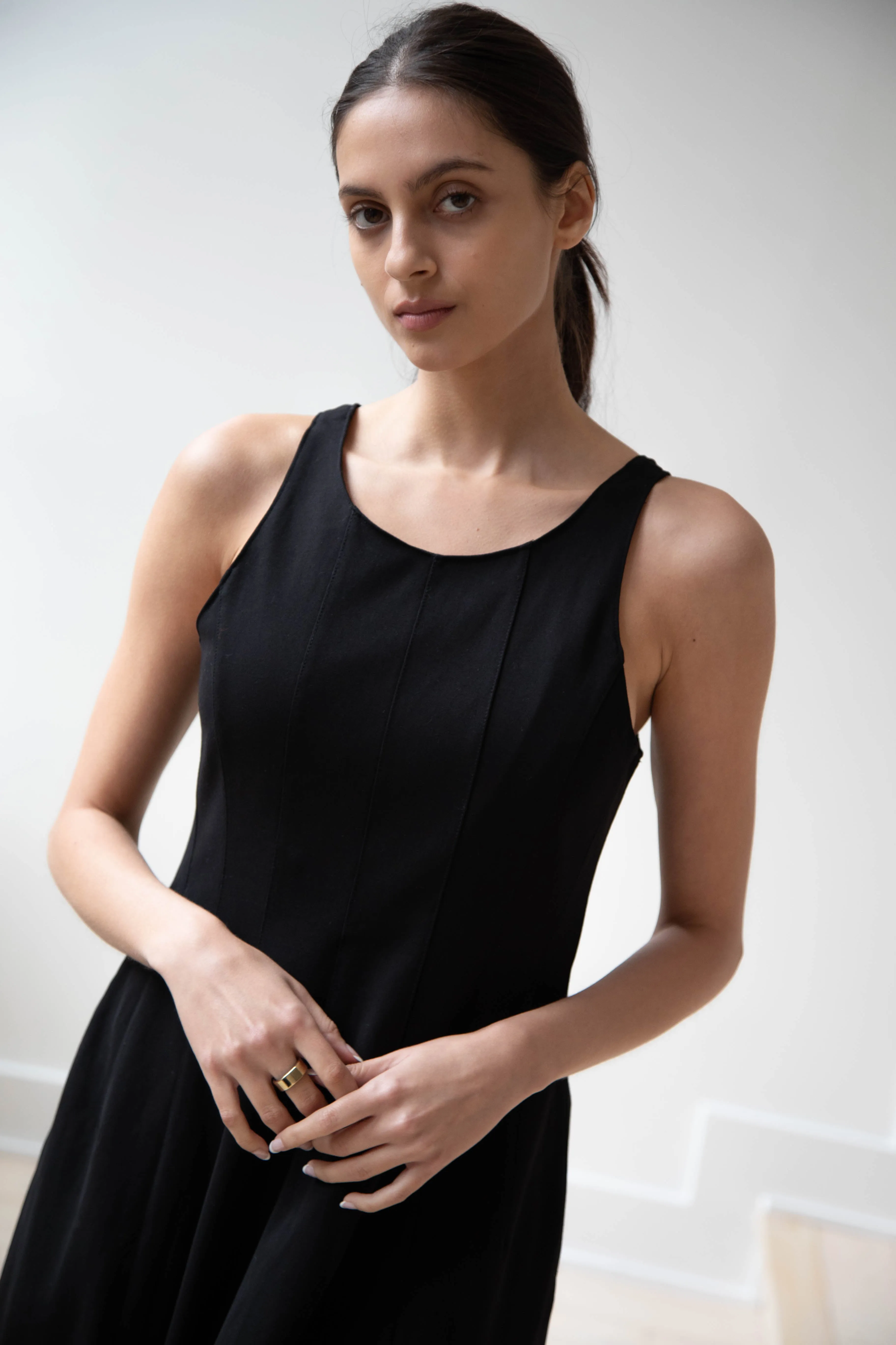Auralee | Hard Twist Smooth Dress in Black