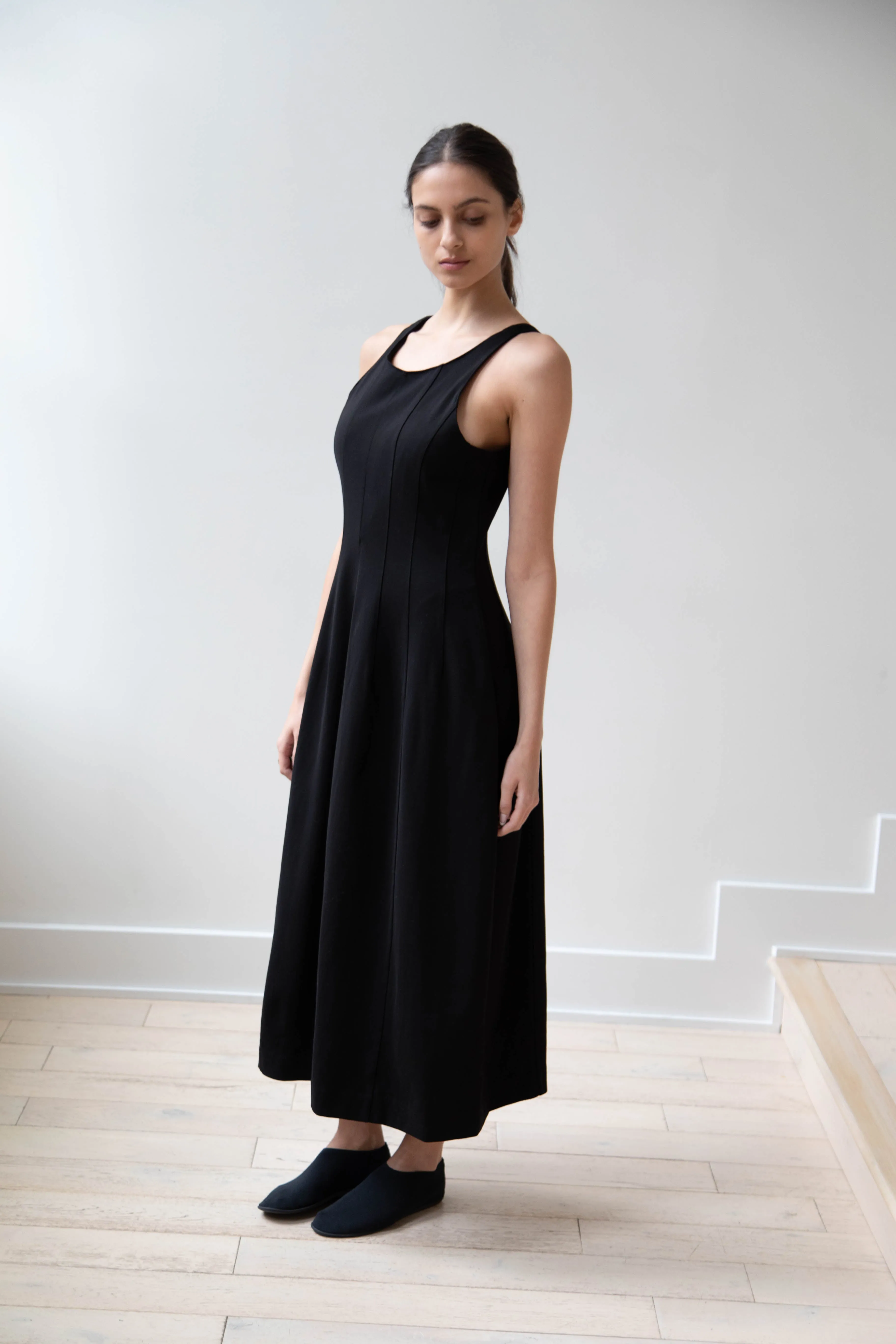Auralee | Hard Twist Smooth Dress in Black