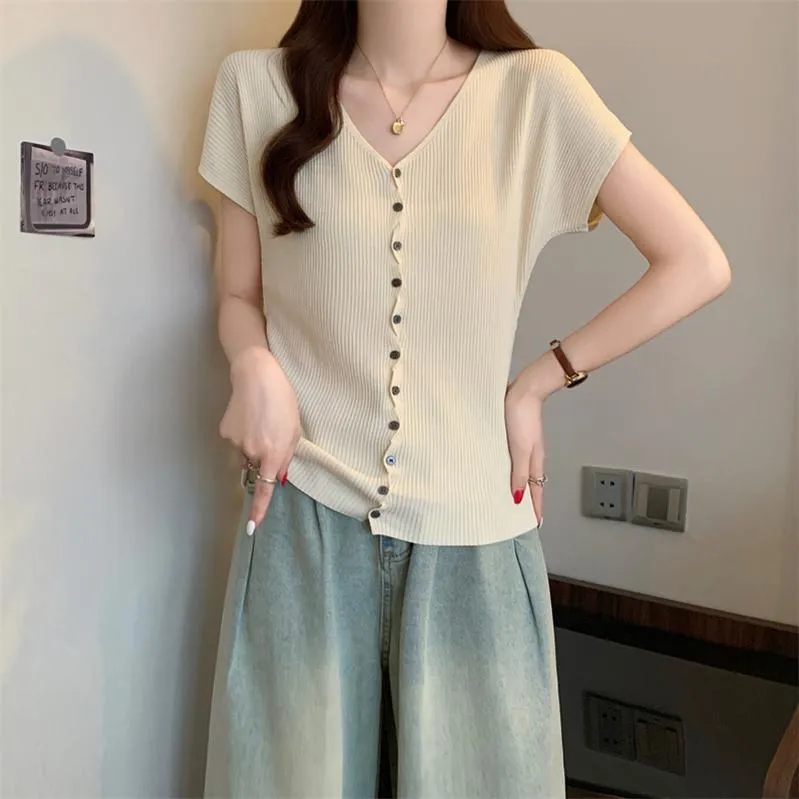 Button-up Plus Size Women's T-Shirt in Soft Rib Jersey