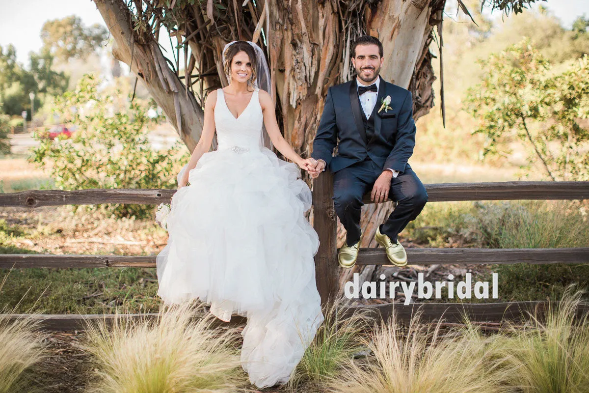 Charming V-Neck Wedding Dress, A-Line Sexy V-Back Floor-Length Wedding Dress, D645