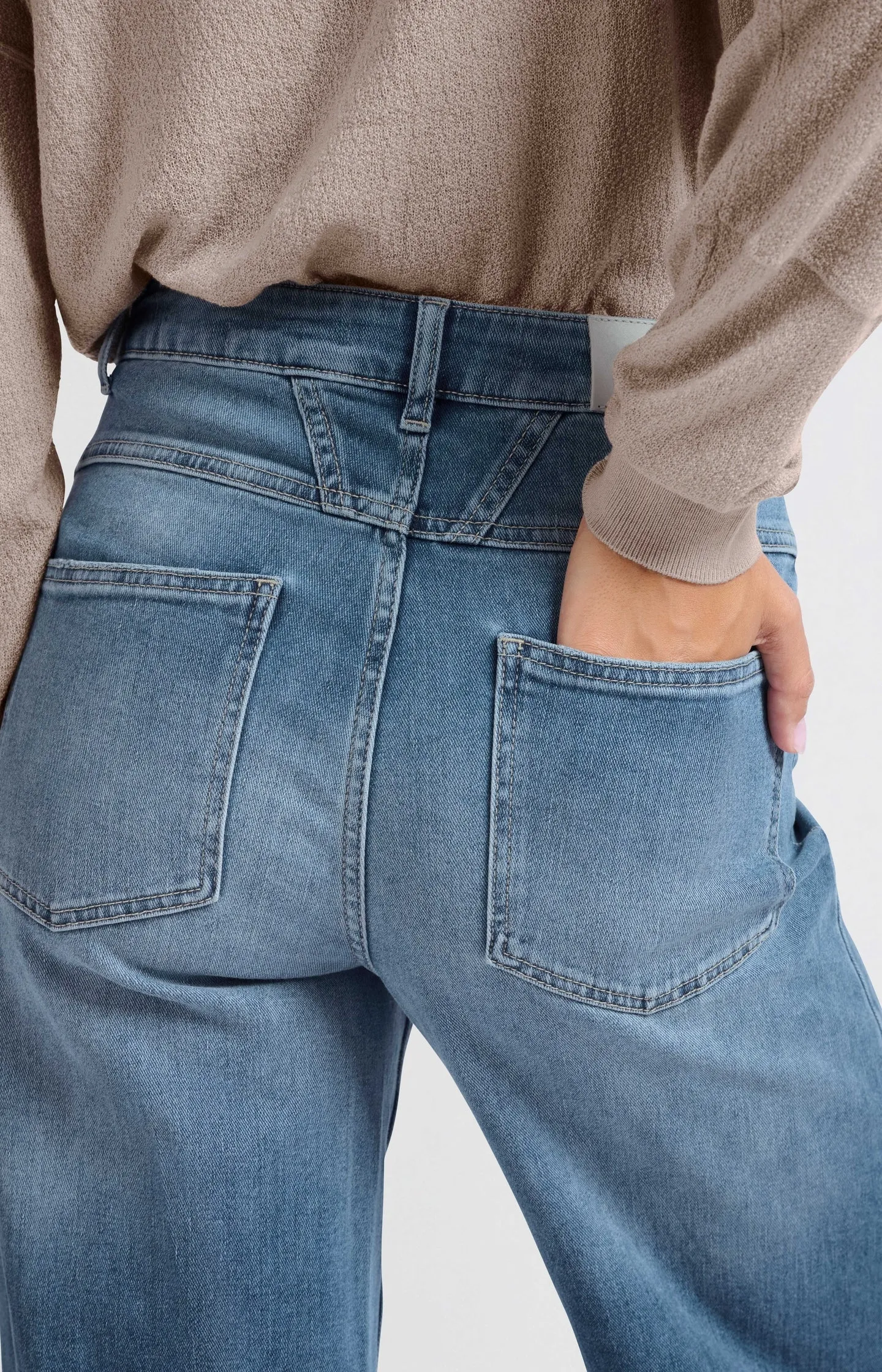 Denim trousers with extra wide legs and high waist - L32