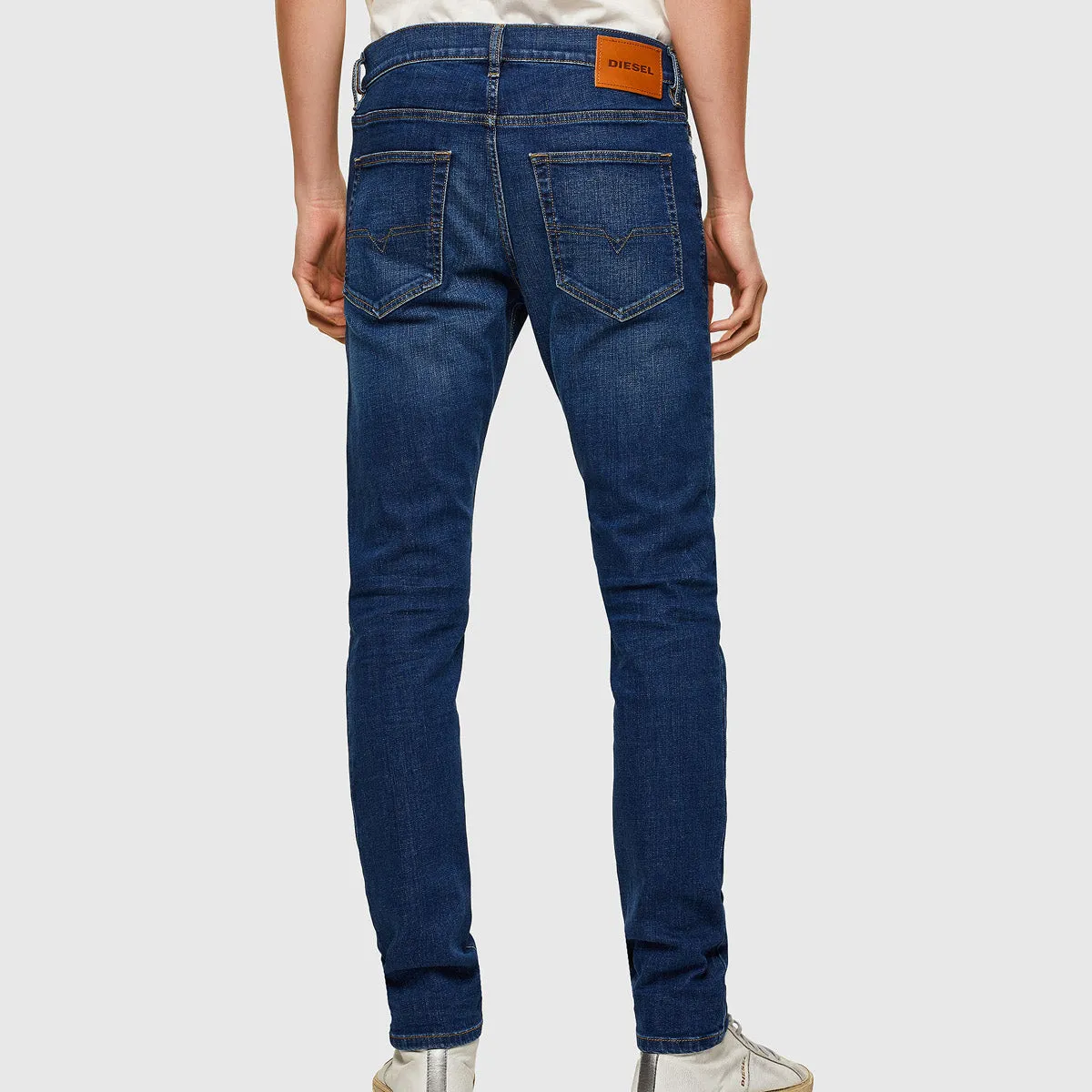 Diesel - D-Luster 009NN Slim Jeans in Blue