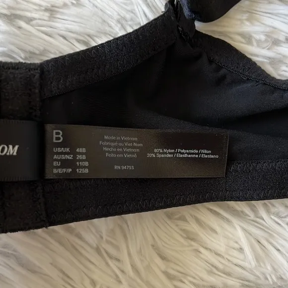 Dominique Aimee Everyday Luxury T-shirt Bra 3500 size 48B
