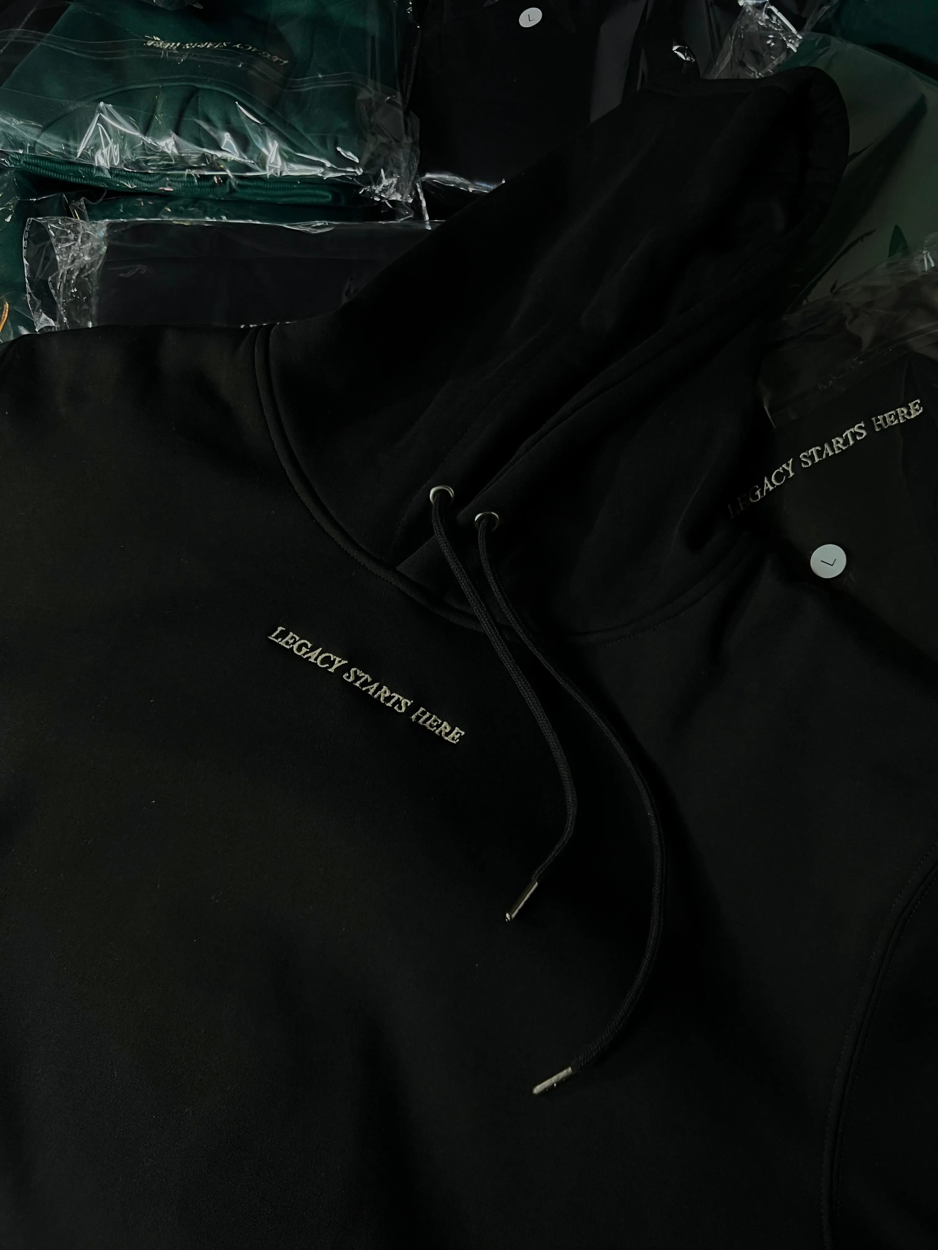 Embroidered Legacy Hoodie / Black