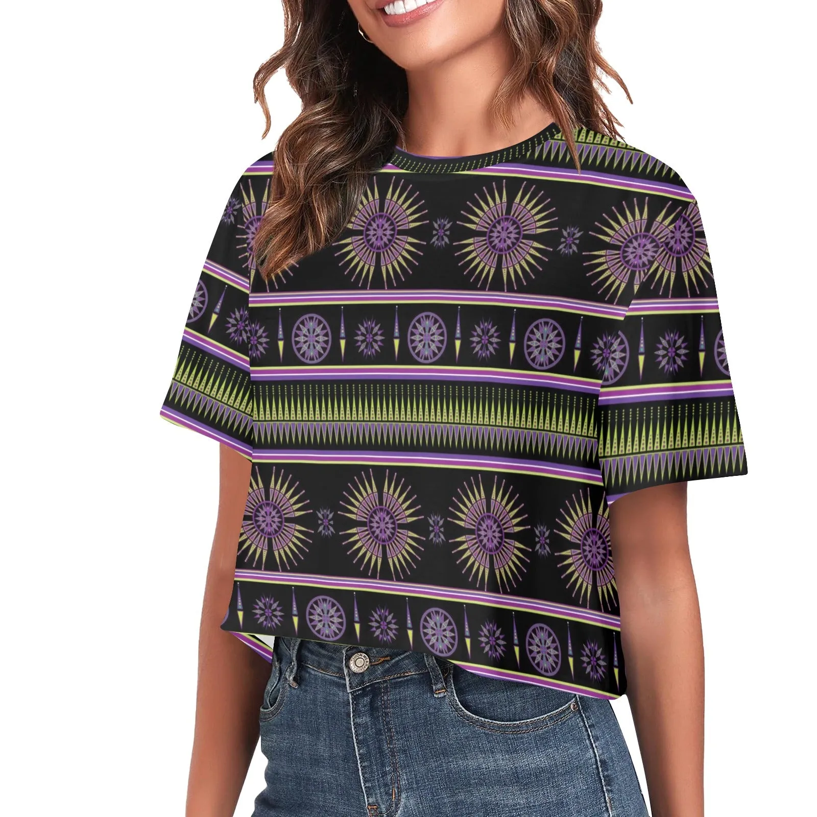 Evening Feather Wheel Women's Cropped T-shirt