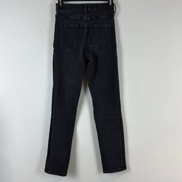 EVERLANE High Rise Slim Straight Cigarette Jeans Size 26 Black