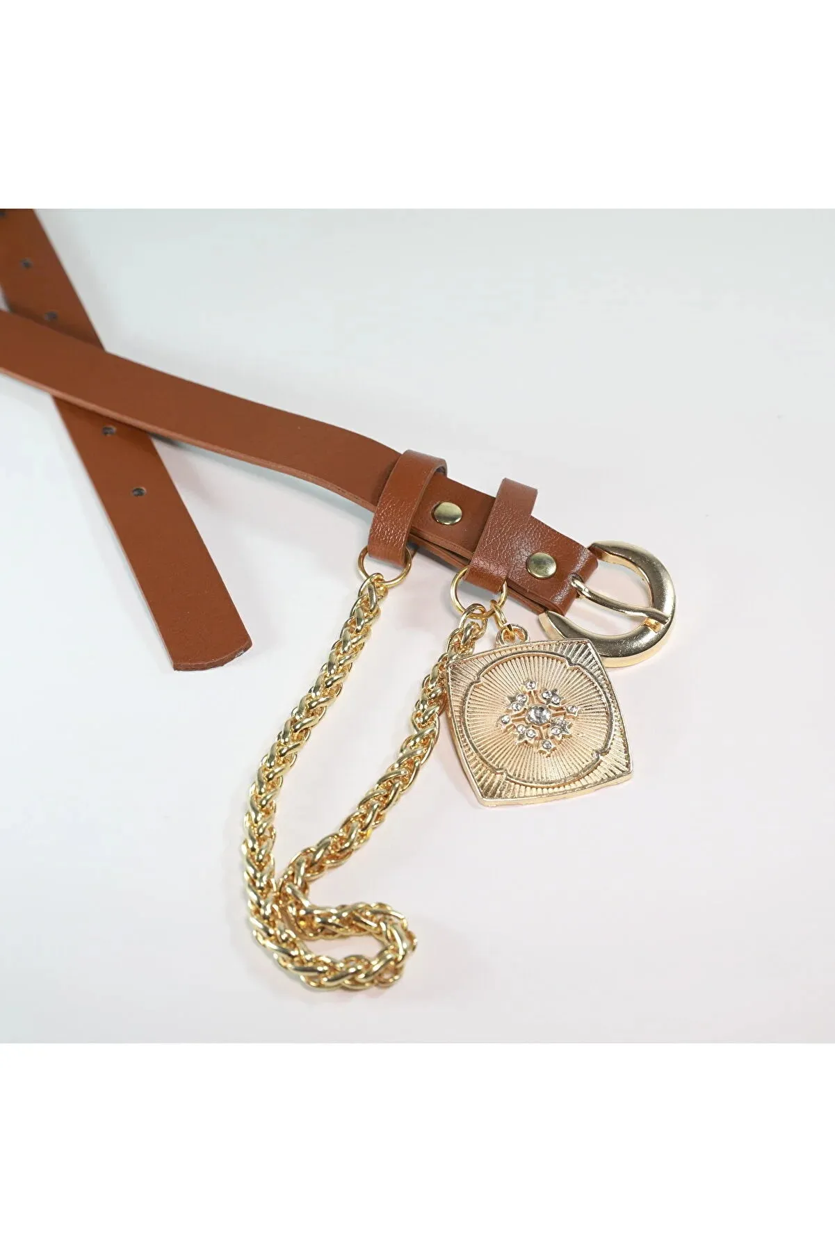 Fiori Women's King Chain Medallion Detailed Belt