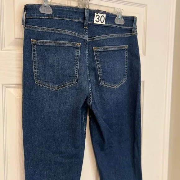 GAP Classic Slim Straight High Rise Stretch Jeans in Dark Wash | Poshmark