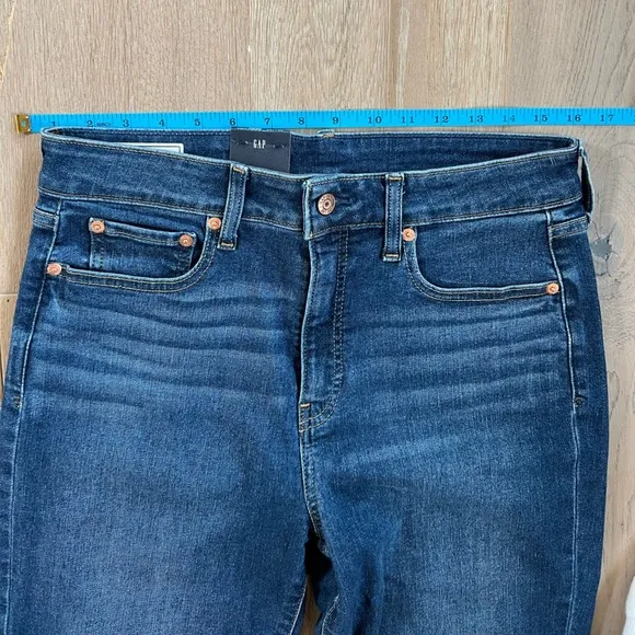 GAP Classic Slim Straight High Rise Stretch Jeans in Dark Wash | Poshmark