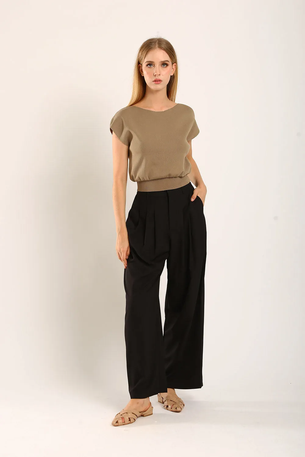 Graciela V-Slit Knit Top in Coffee
