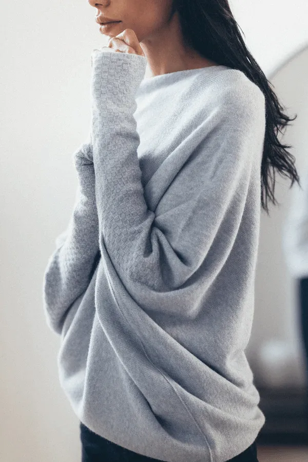 Hannah  | Elegant off-shoulder women's cardigan