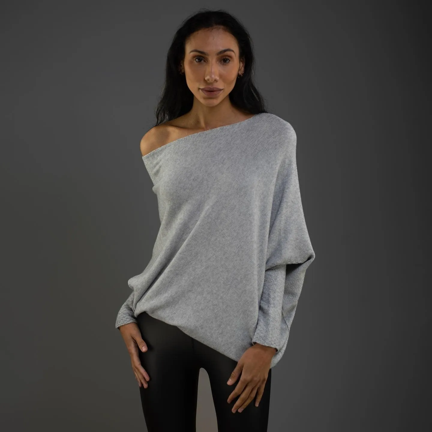 Hannah  | Elegant off-shoulder women's cardigan