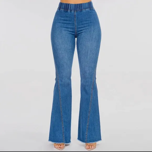 High waist curvy flare jeans