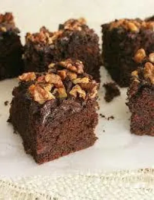 Homemade Walnut Cake