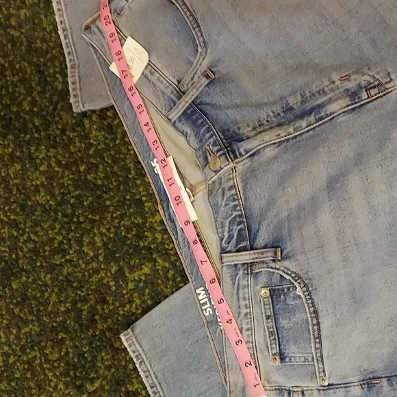J. Crew Slim Boyfriend Jeans Size 35 NEW