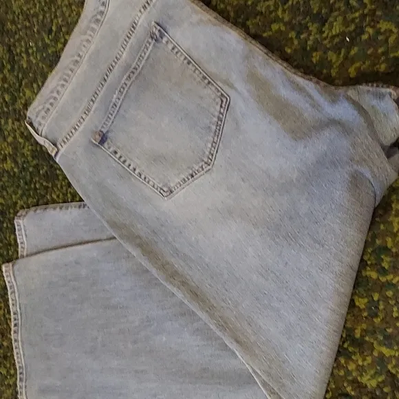J. Crew Slim Boyfriend Jeans Size 35 NEW