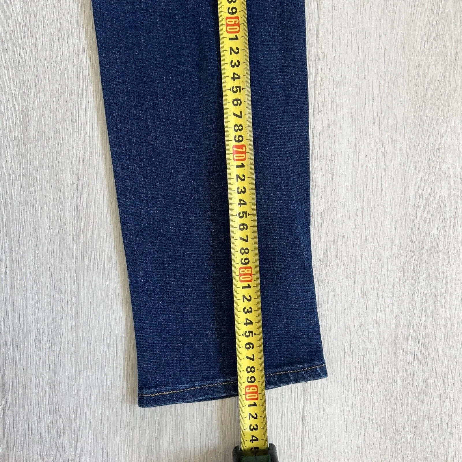 Levis Womens 712 Slim Denim Jeans Size 27