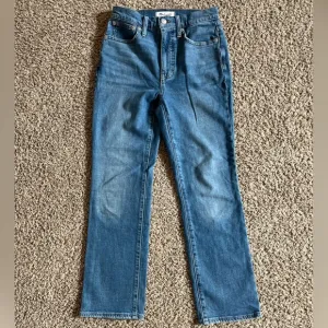 Madewell jeans slim Demi boot size 24 EUC