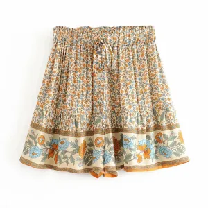 Manja - Summer vacation shorts for fashionable women
