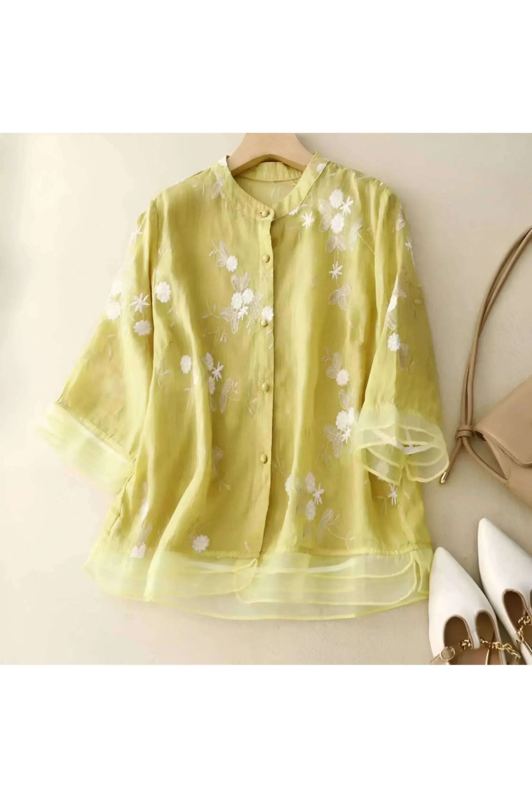 Marie - Floral Button Blouse
