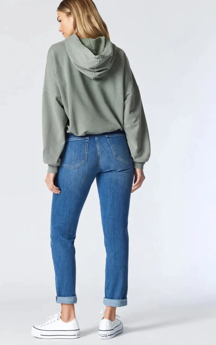 Mavi- Kathleen Slim Boyfriend in Light Brushed Feather Blue 28" Length