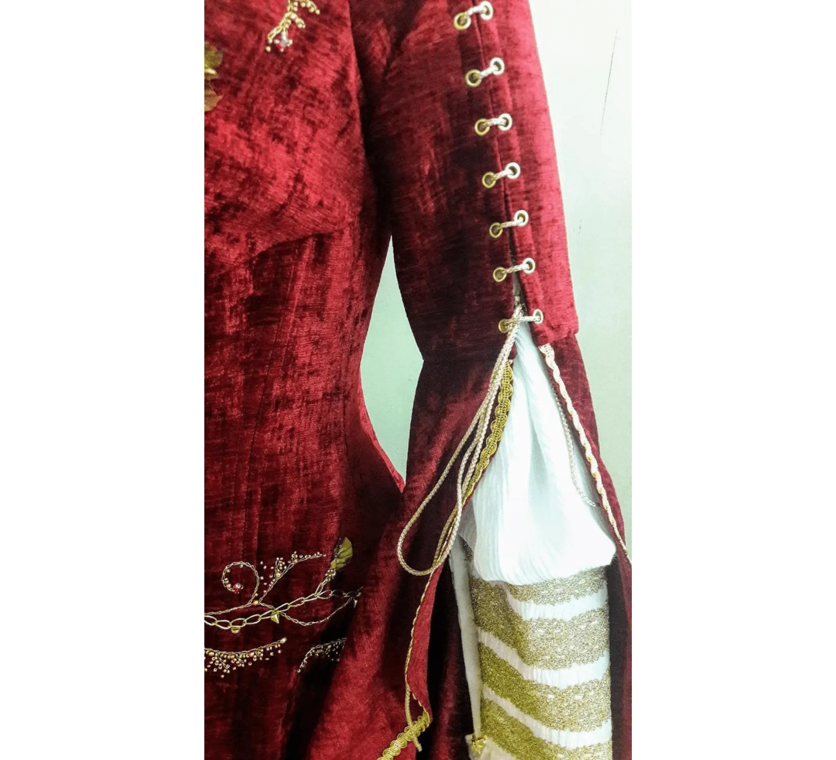 Medieval Fantasy Crimson Cersei Lannister batiste Dress