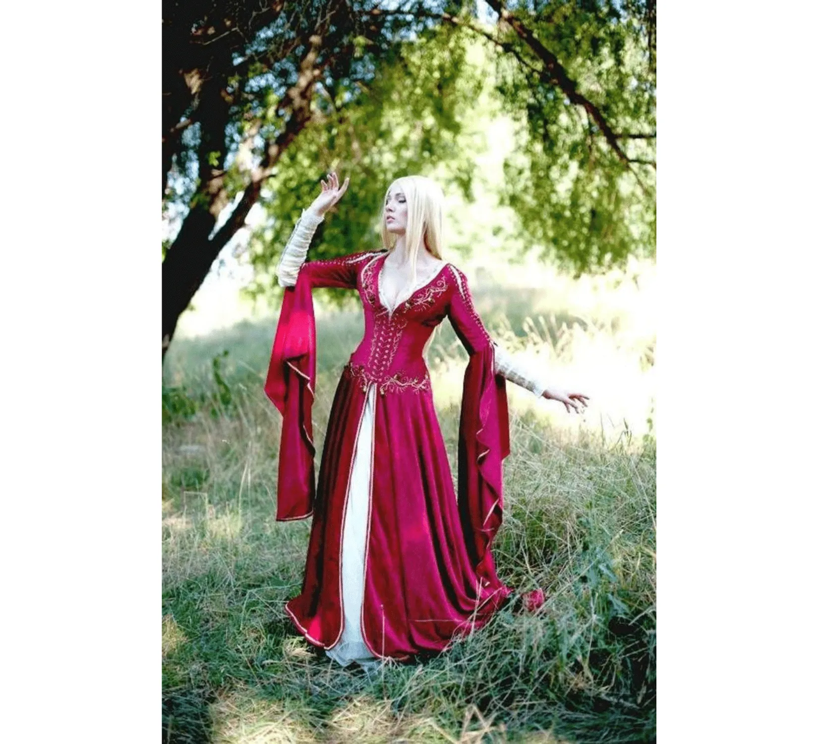 Medieval Fantasy Crimson Cersei Lannister batiste Dress