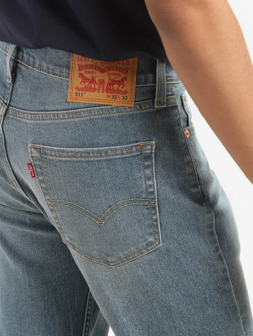 Men's 511 Blue Slim Fit Mid Rise Jeans