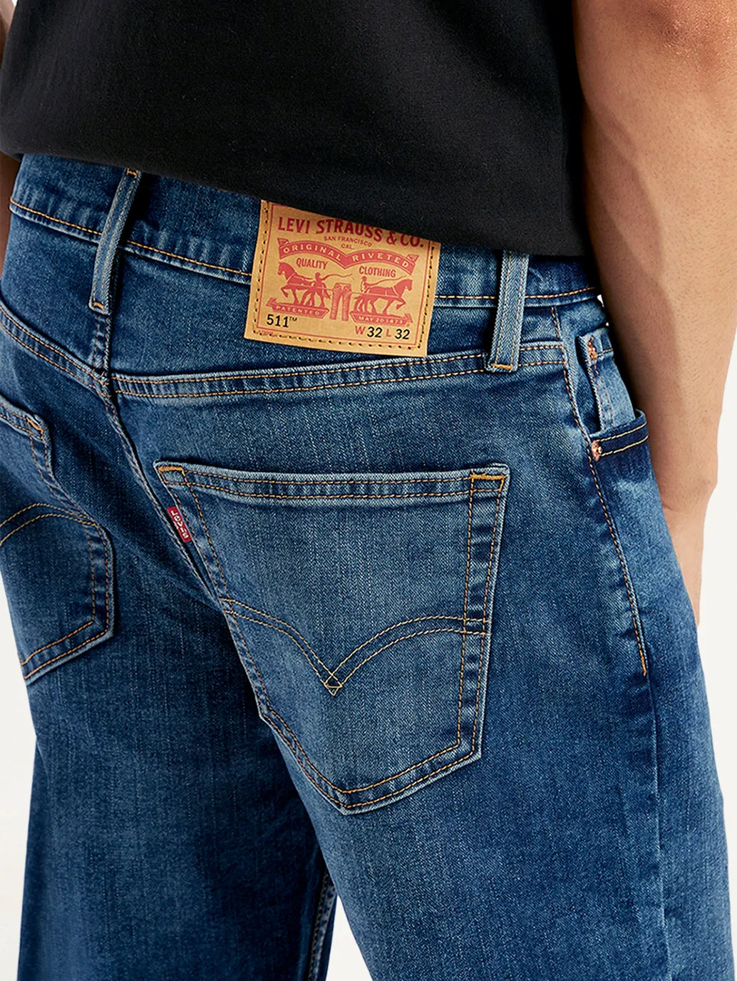 Men's 511 Blue Slim Fit Mid Rise Jeans