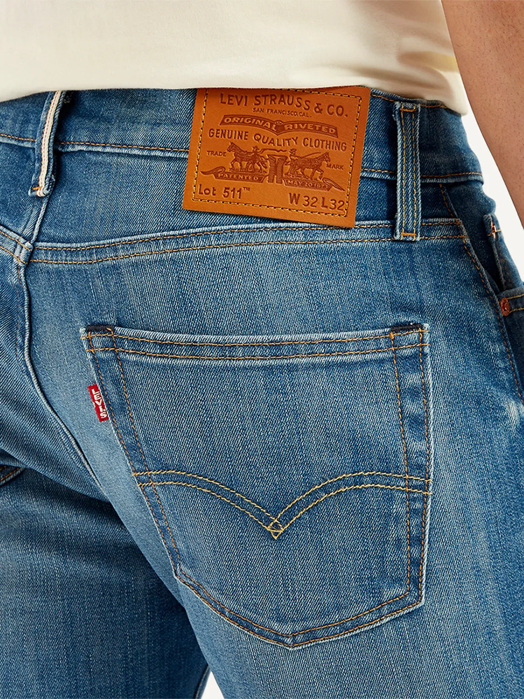 Men's 511 Blue Slim Fit Mid Rise Jeans