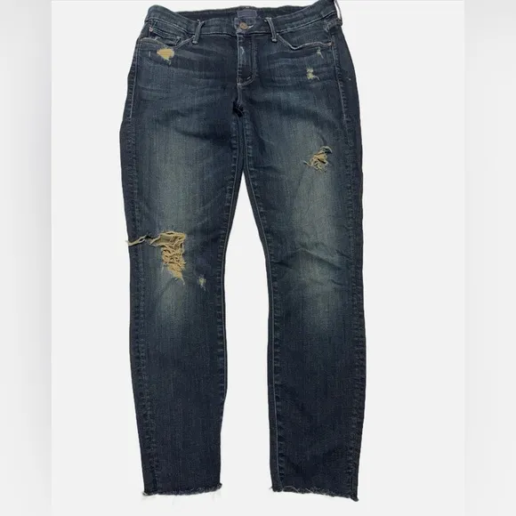 MOTHER | The Looker Ankle Fray Jean in Jaded &amp; Torn
