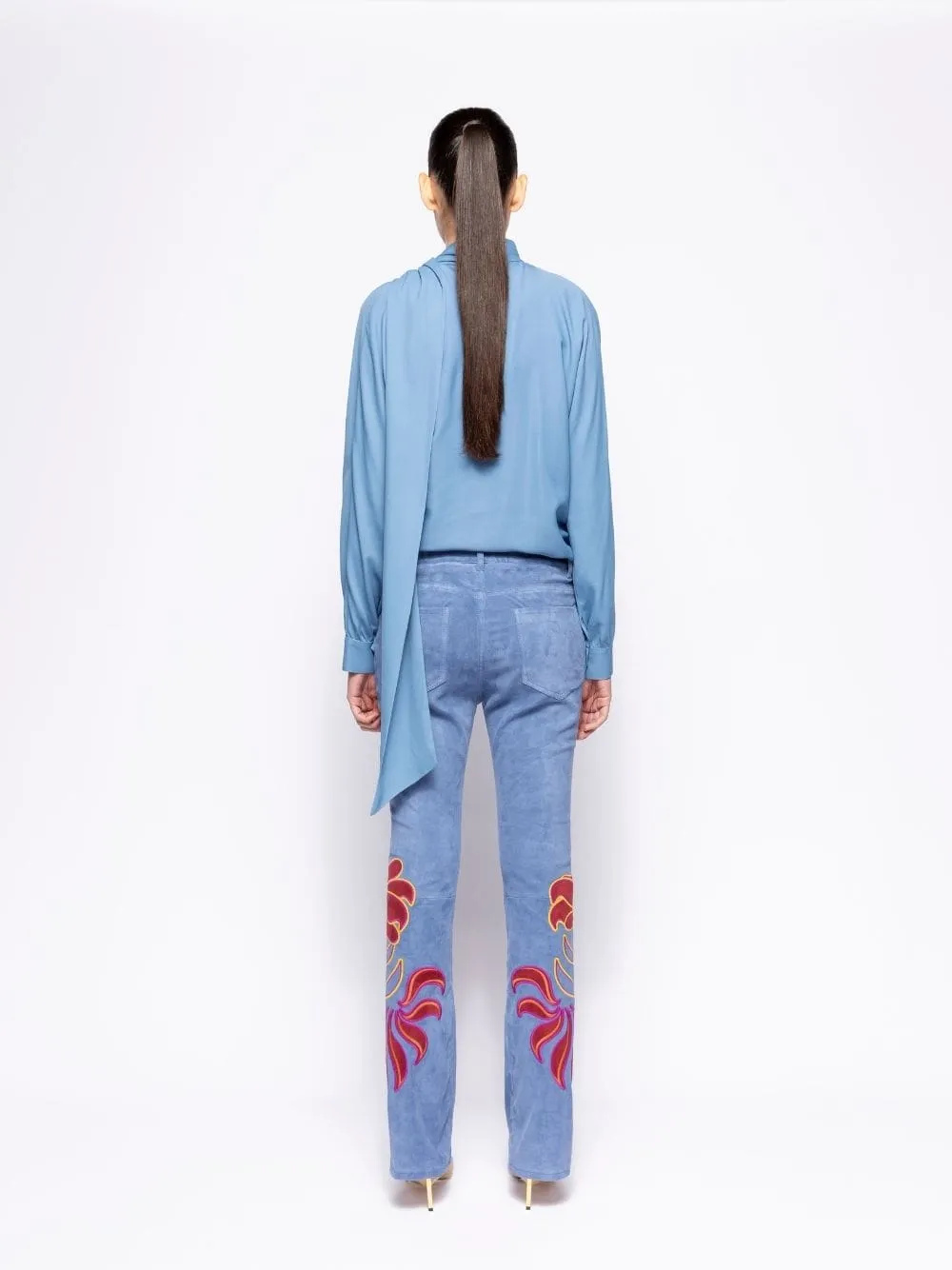 Narcissus Dutch Blue Wrap Top with Collar Tie