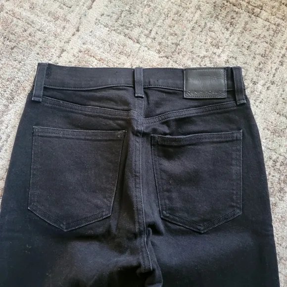 NWOT Aritzia Denim Forum The Yoko‎ High Rise Slim 30L Jeans Skinny Jeans Black
