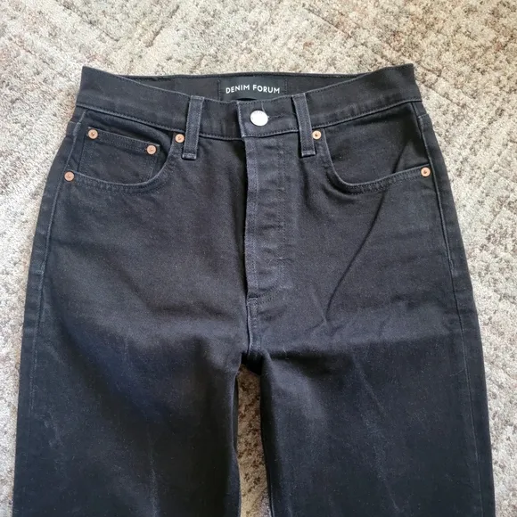 NWOT Aritzia Denim Forum The Yoko‎ High Rise Slim 30L Jeans Skinny Jeans Black