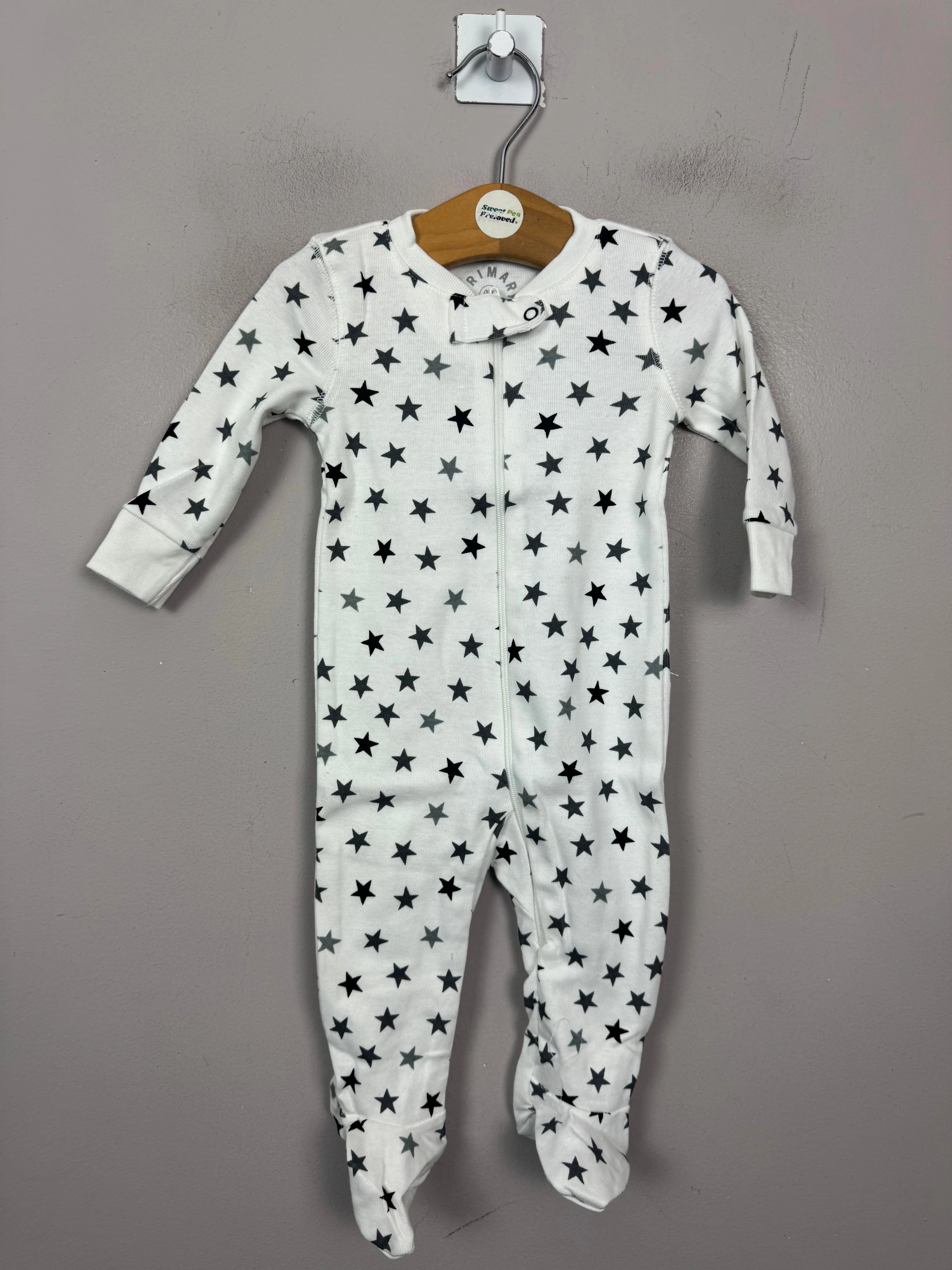 Primary Organic Sleepsuit - B/W stars 0-3m NEW
