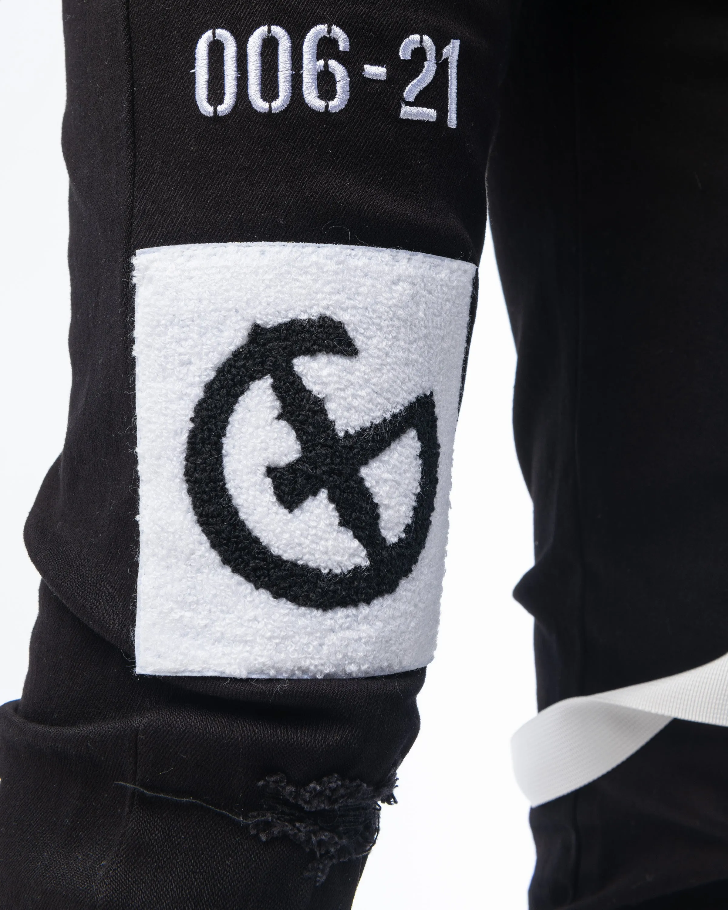 "DEFENDER" Jet Black