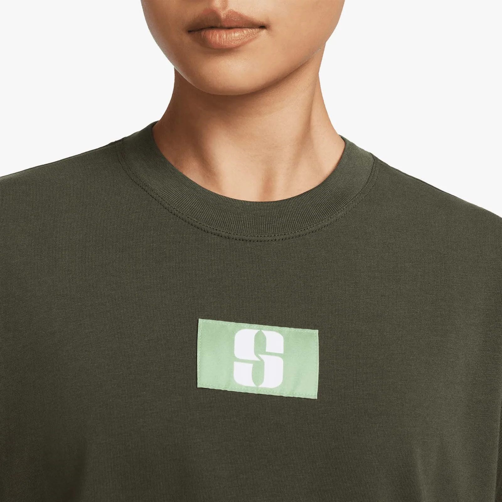 Sabrina Logo Boxy Women's T-Shirt - Khaki