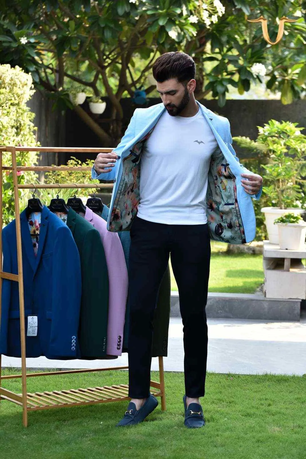 Sky Stretch Knit Blazer