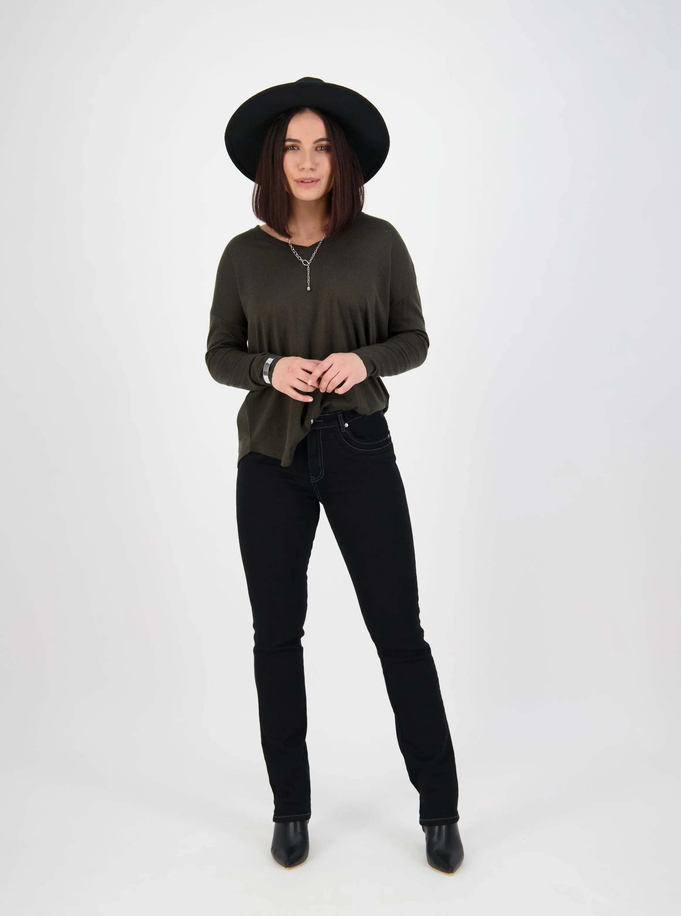 Slim Leg Jean - Black