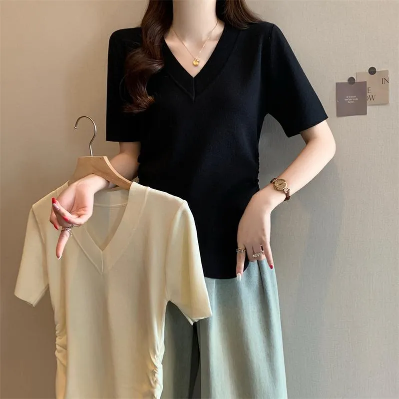 Solid Color Plus Size T-Shirt with Flattering Asymmetrical Hem