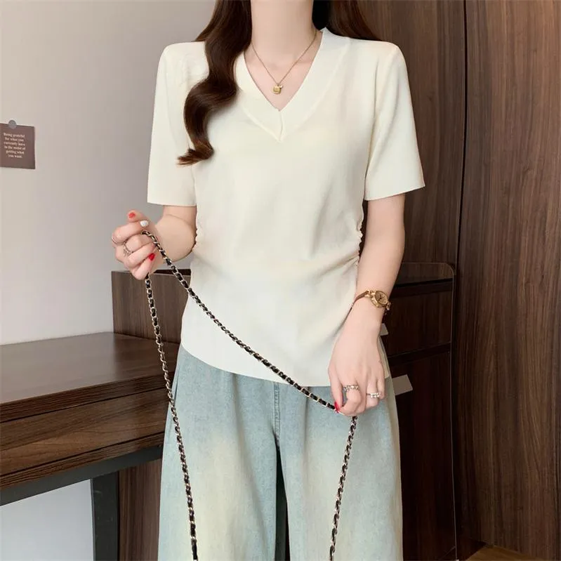 Solid Color Plus Size T-Shirt with Flattering Asymmetrical Hem