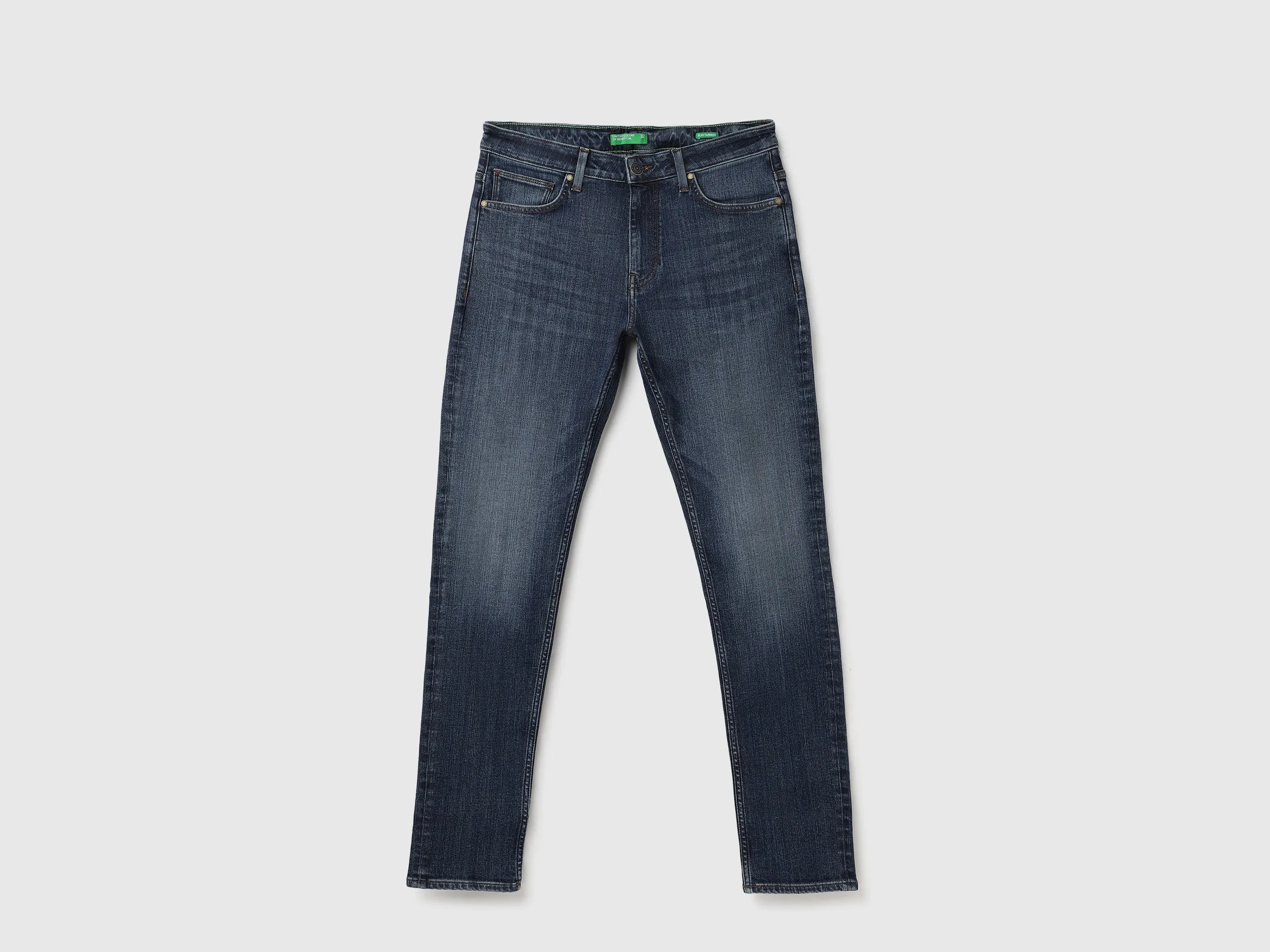 Solid Mid Rise Slim Tapered Fit Jeans