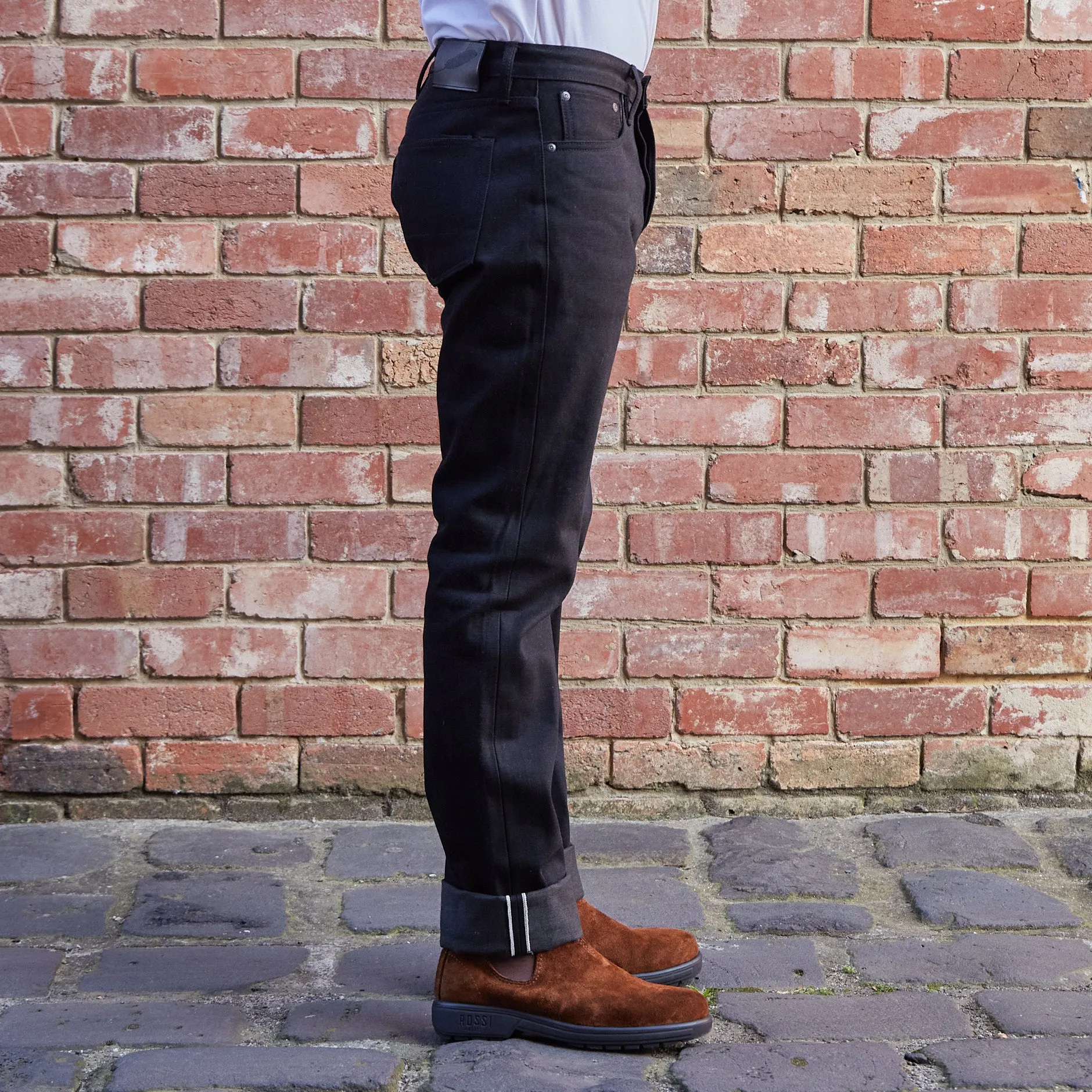 Standard Issue / 15oz Stealth Black