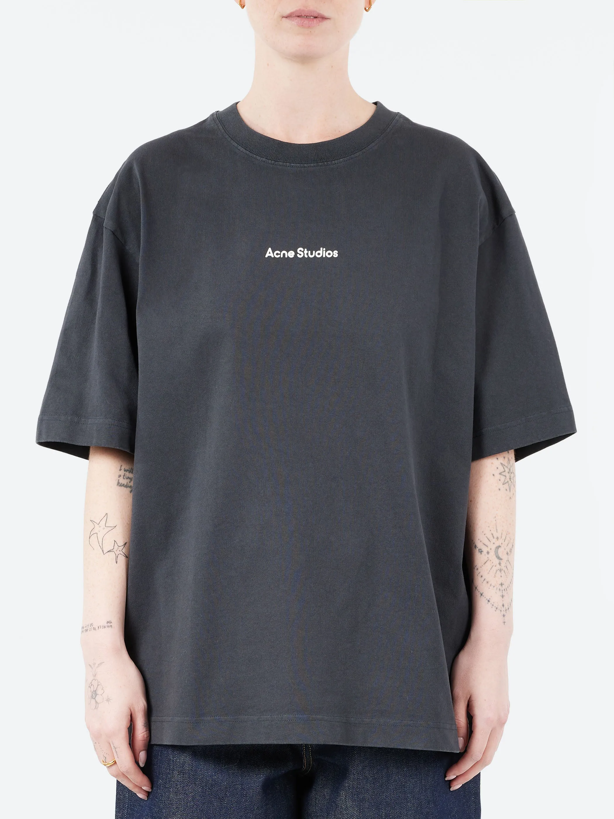 T-Shirt Stamp Logo