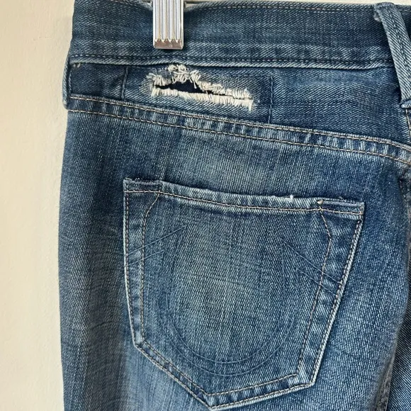 True Religion Cameron slim Boyfriend Blue Distressed Patch Jeans size 25